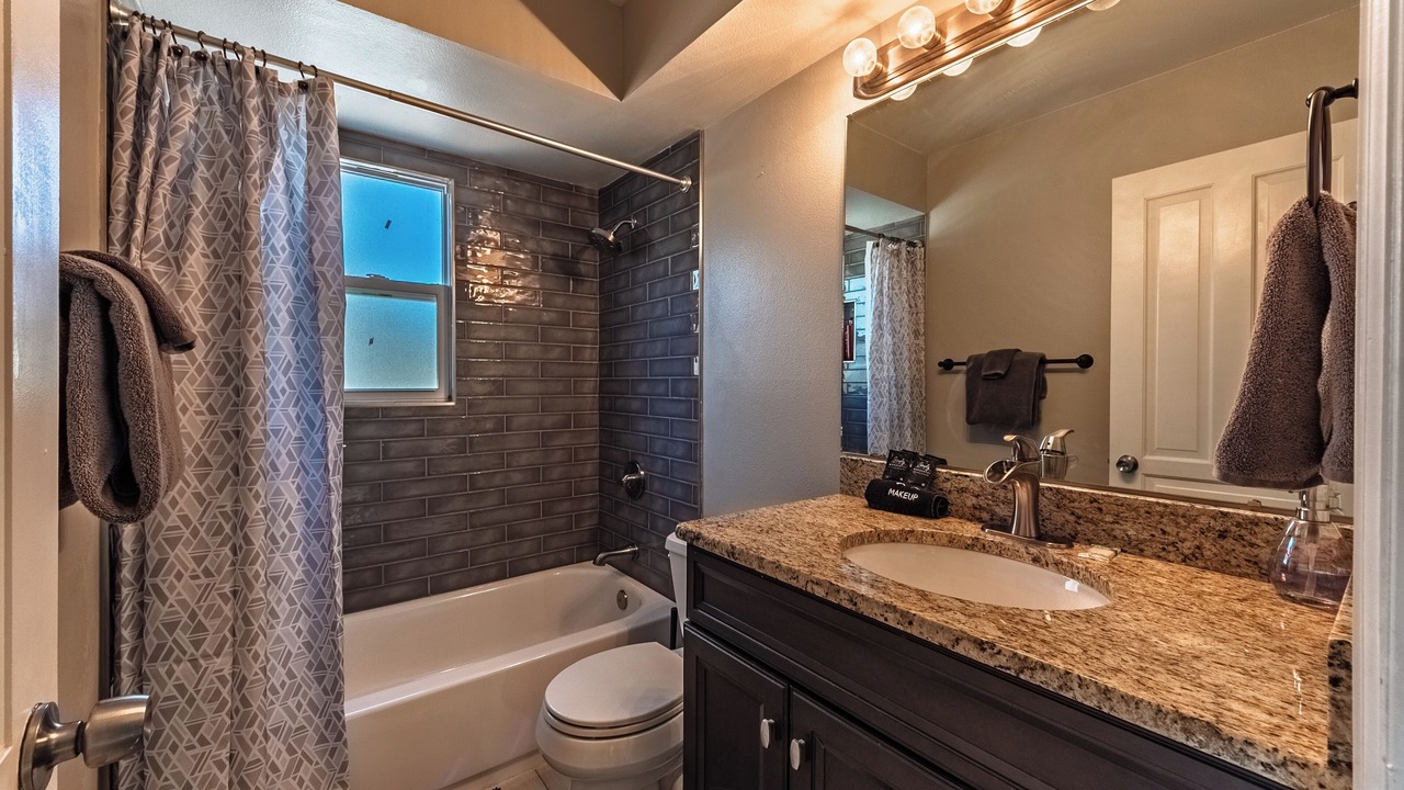 Photo of Bathroom in Broadmoor