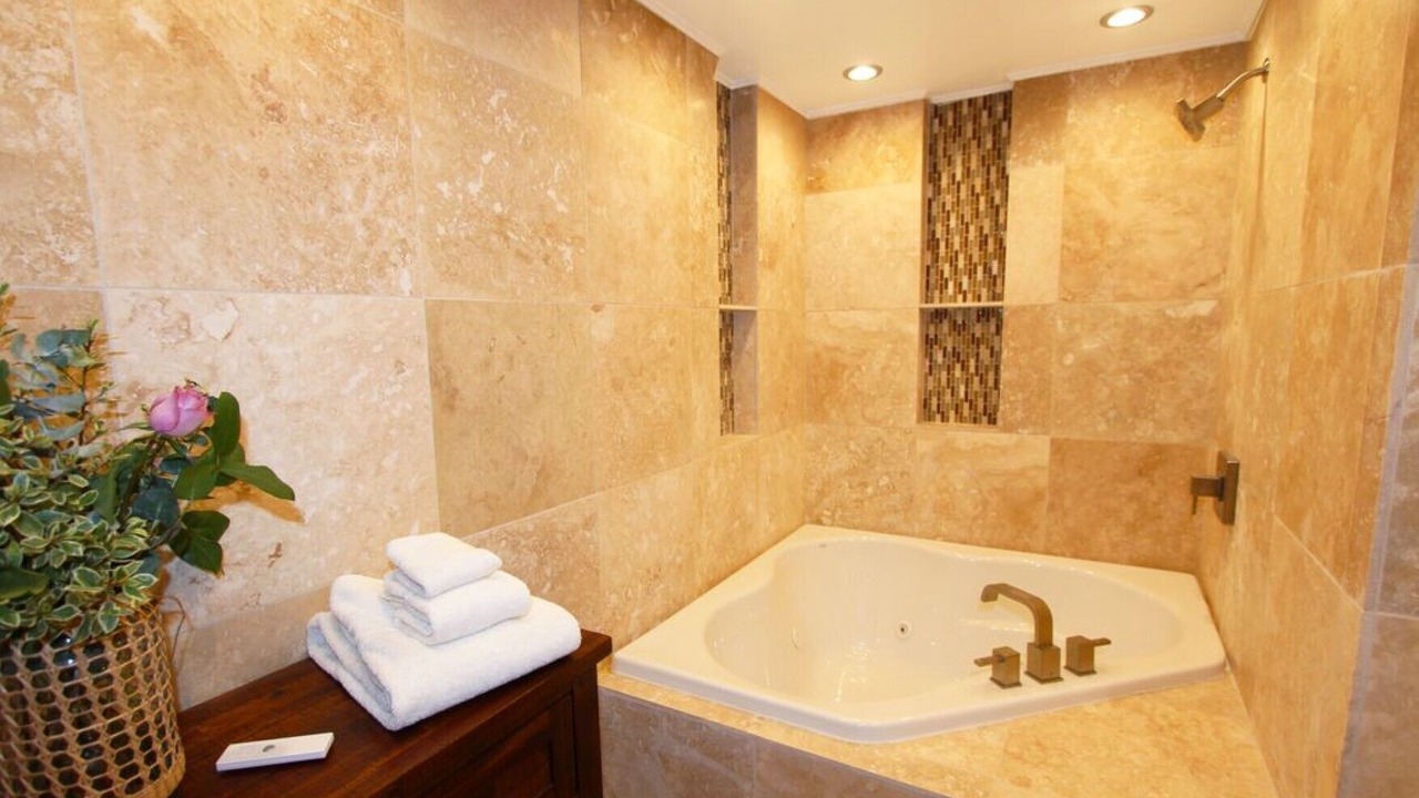 Photo of Bathroom in Purgatory
