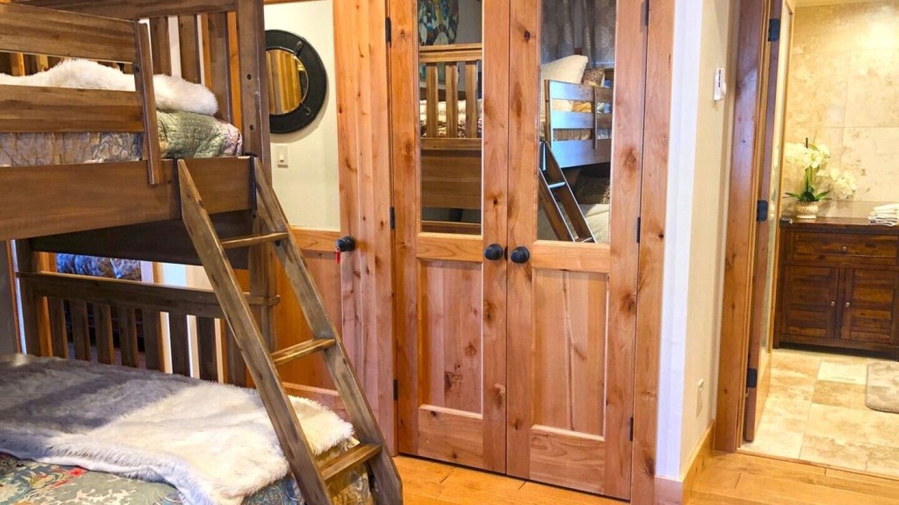Photo of Bedroom in Purgatory