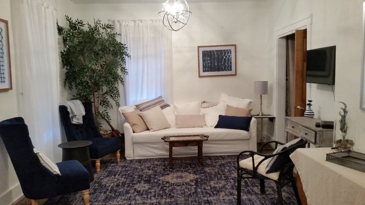 Photo of Livingroom in Lafayette