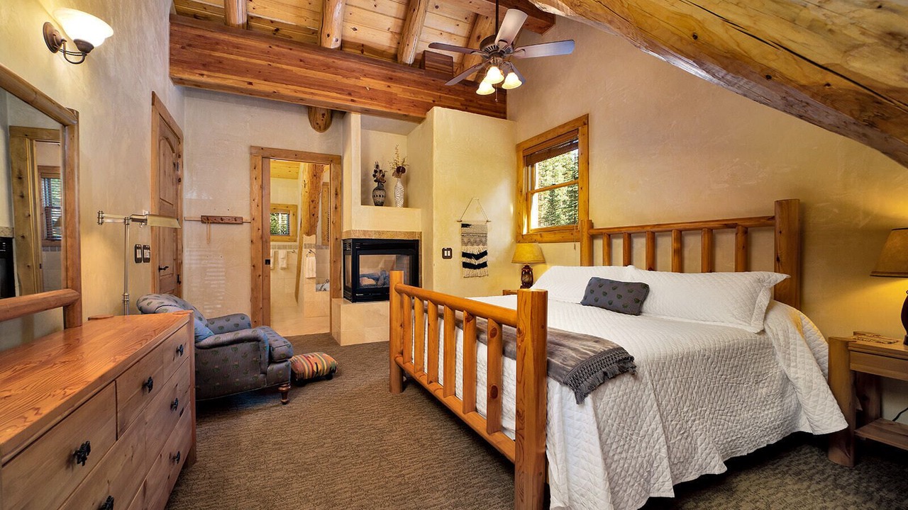 Photo of Bathroom in Mountain Village