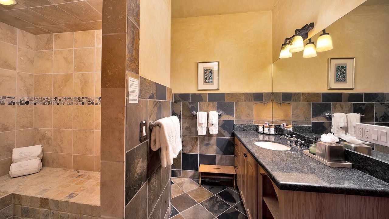 Photo of Bathroom in Mountain Village