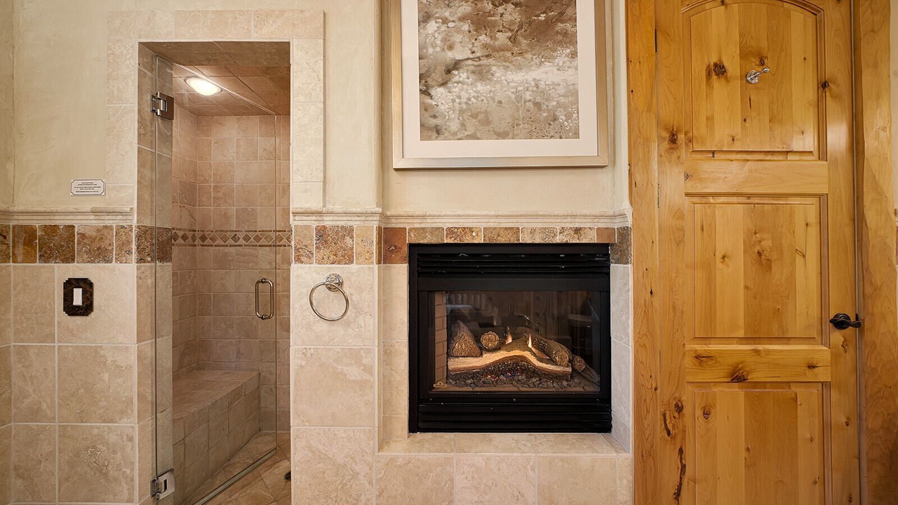 Photo of Bathroom in Mountain Village