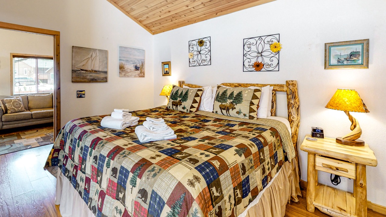 Photo of Bedroom in Estes Park