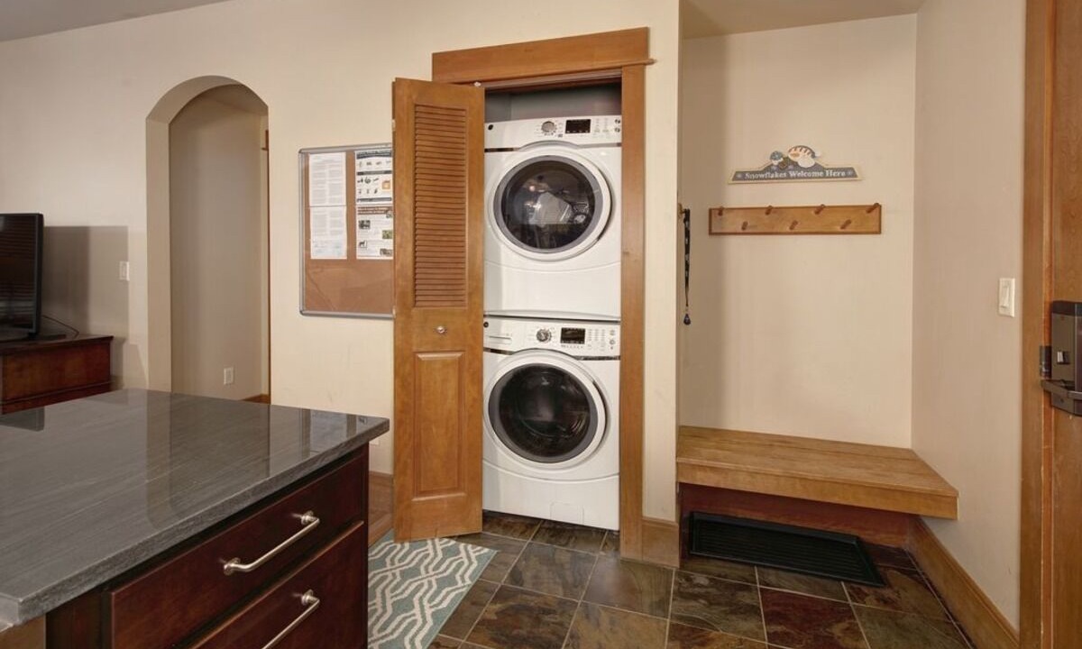 Photo of Bathroom in River Run