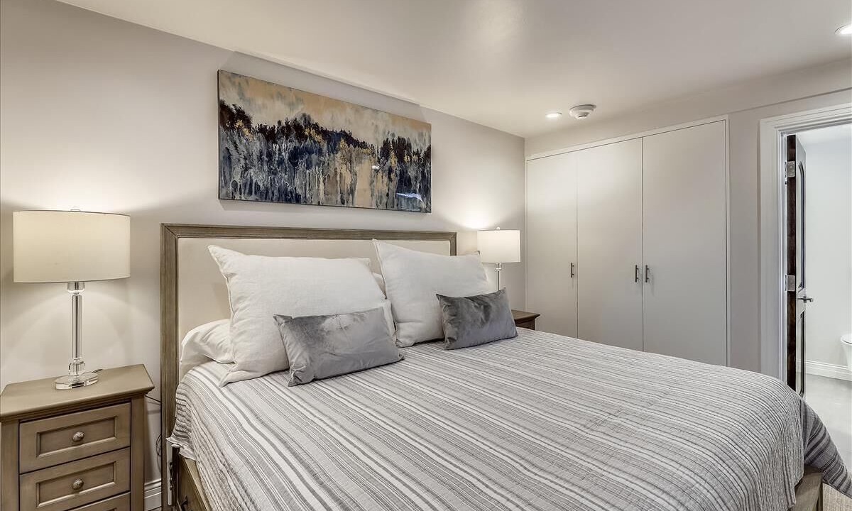 Photo of Bedroom in Downtown
