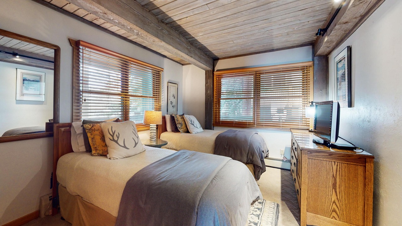 Photo of Bedroom in Snowmass Village