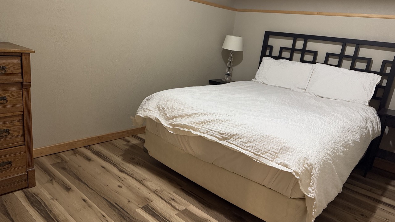 Photo of Bedroom in Valley of the Sun