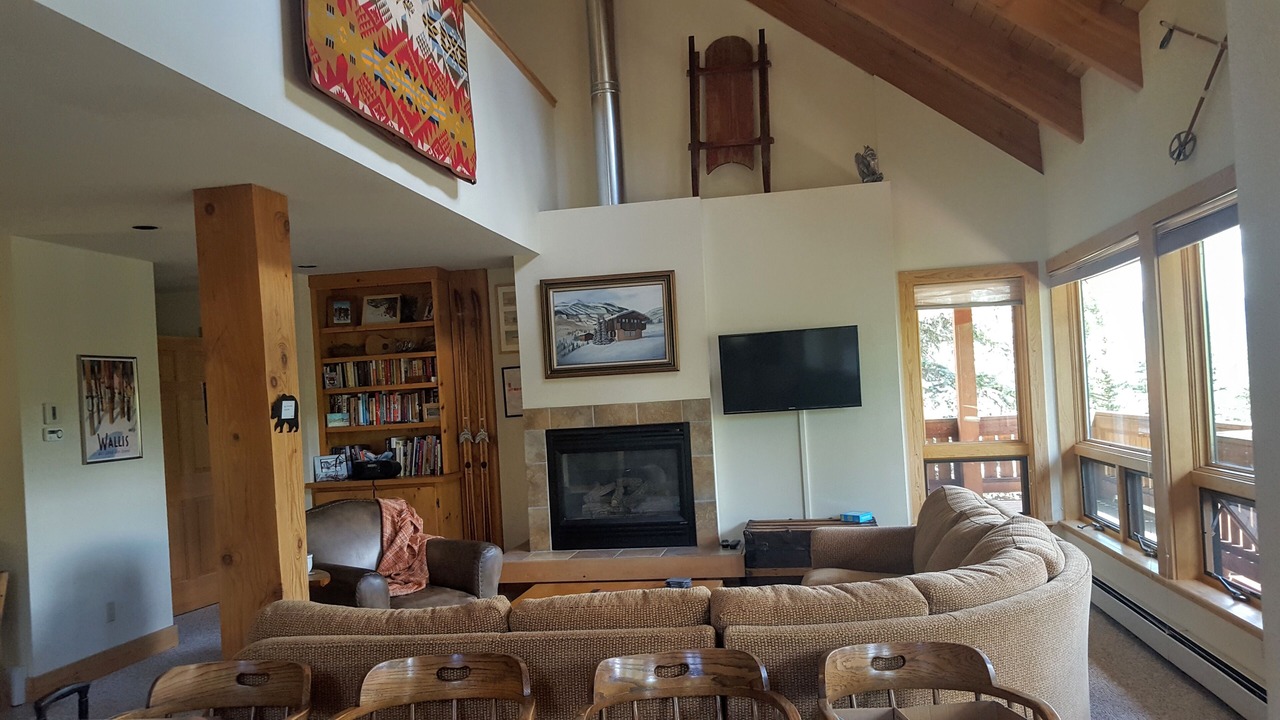 Photo of Livingroom in Snowmass Village