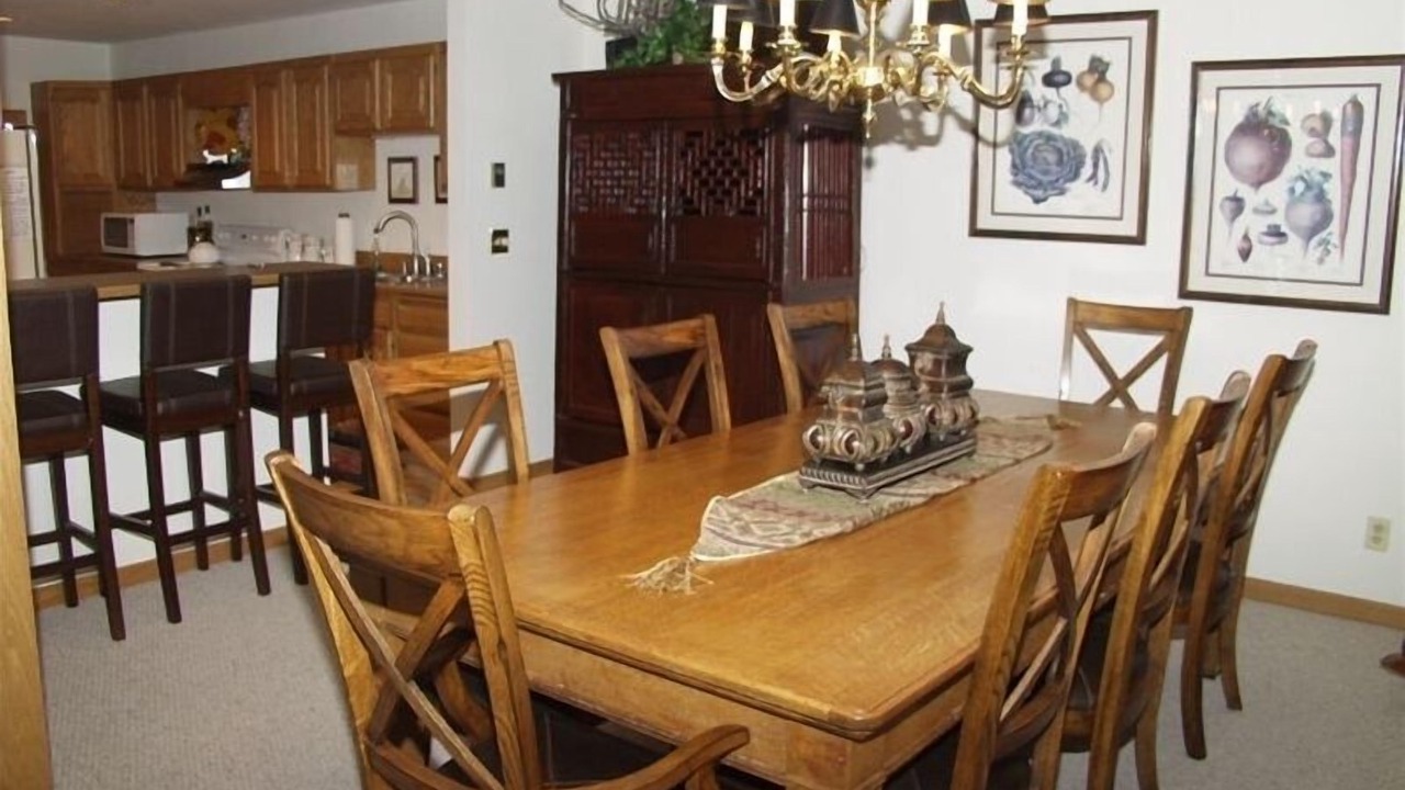 Photo of Bedroom in Highland Meadows