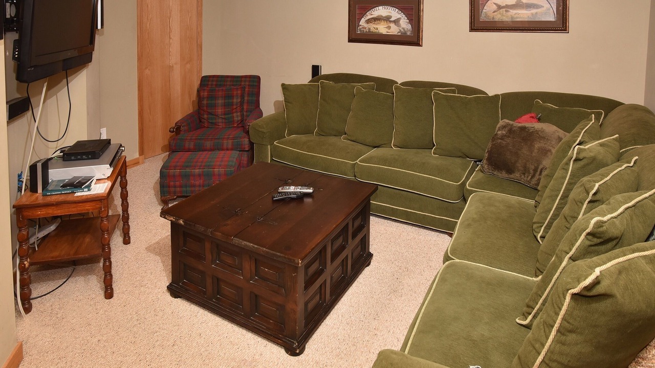 Photo of Bedroom in Highland Meadows