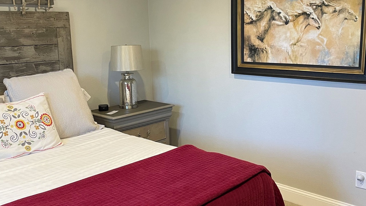 Photo of Bedroom in Northwest Colorado Springs