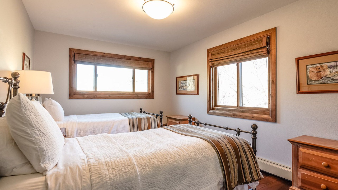 Photo of Bedroom in Woody Creek