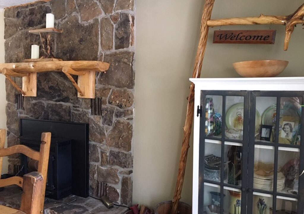 Photo of Livingroom in Woodland Park