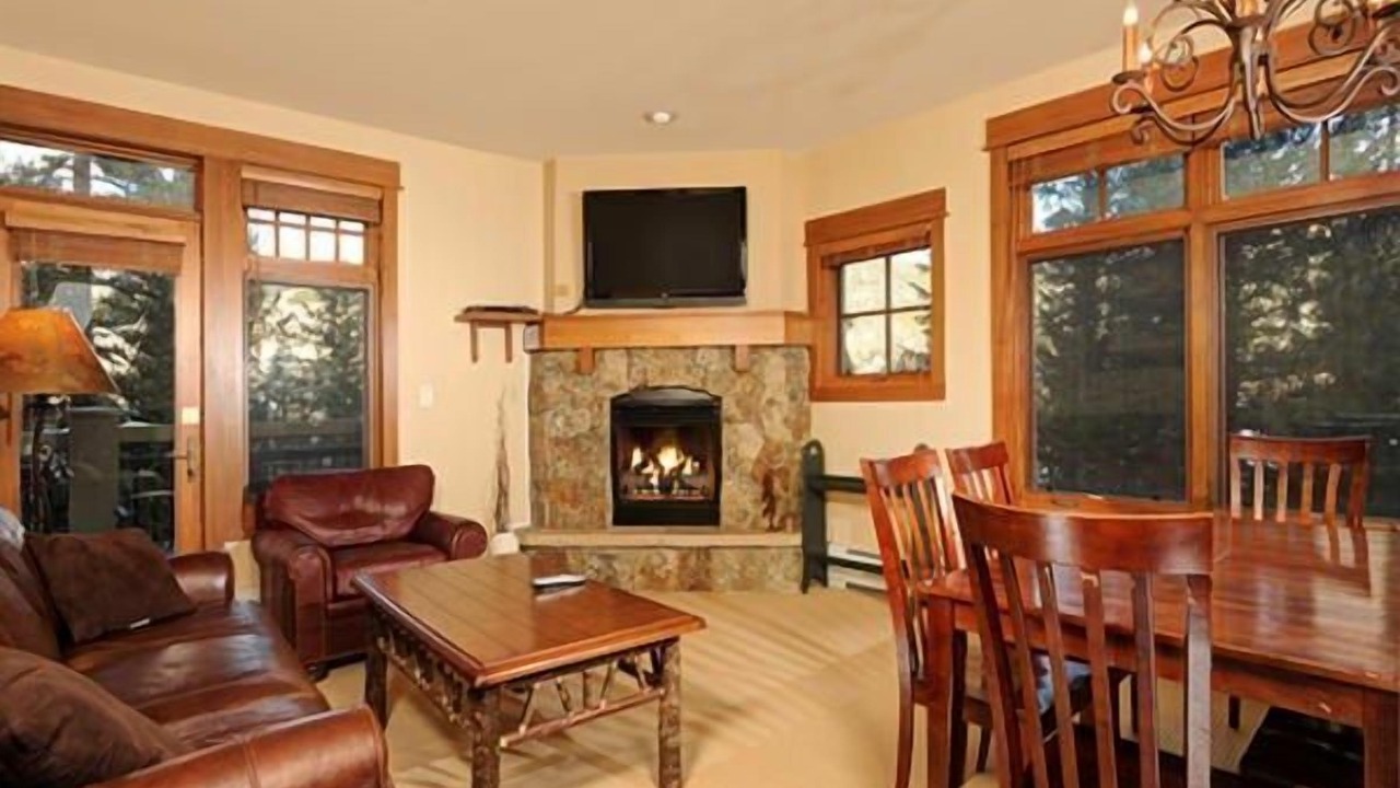 Photo of Bedroom in River Run