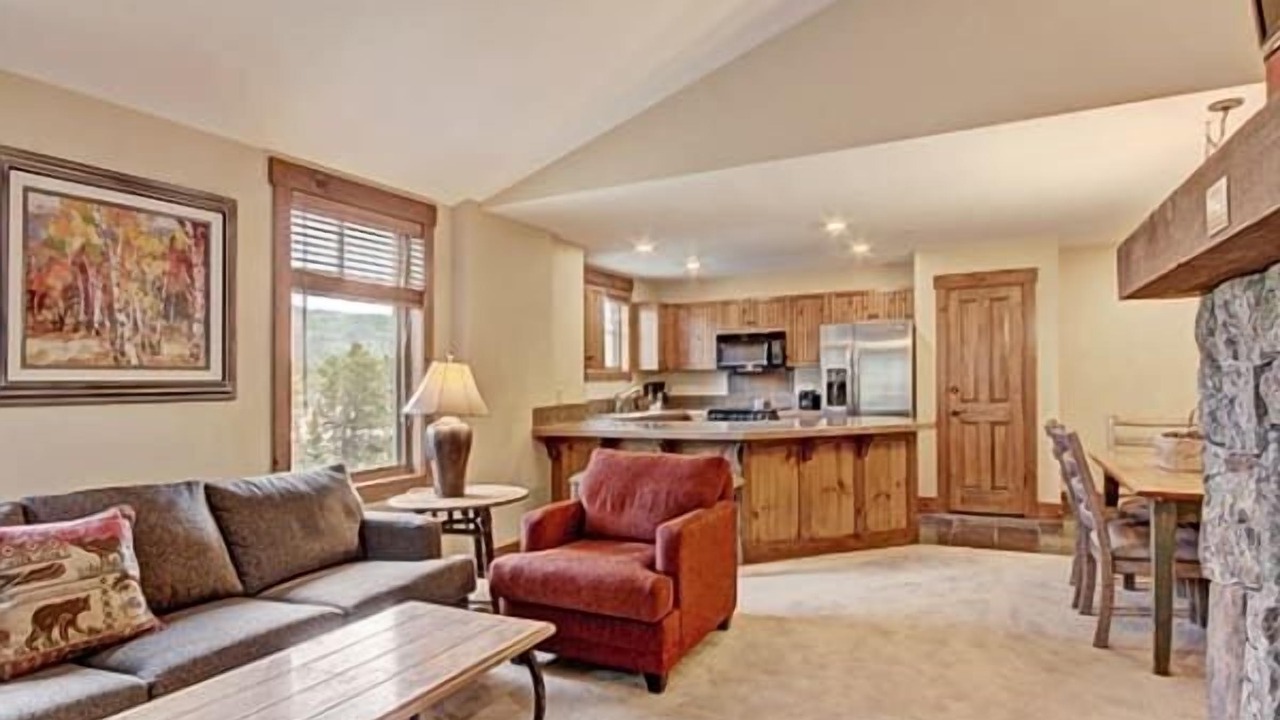 Photo of Livingroom in Breckenridge