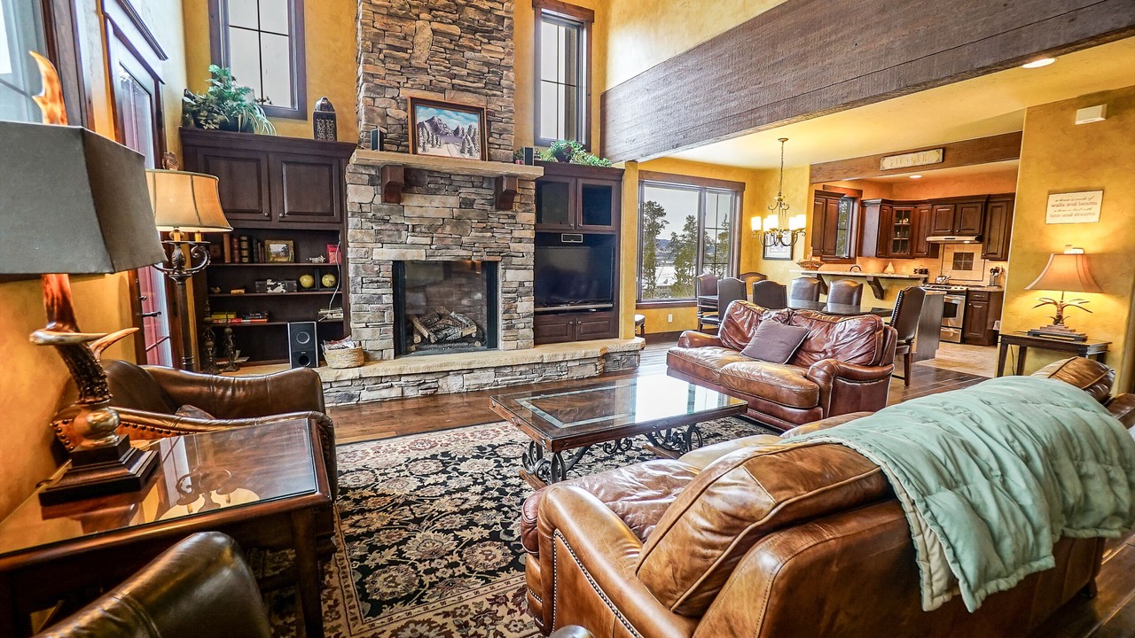 Photo of Livingroom in Fraser