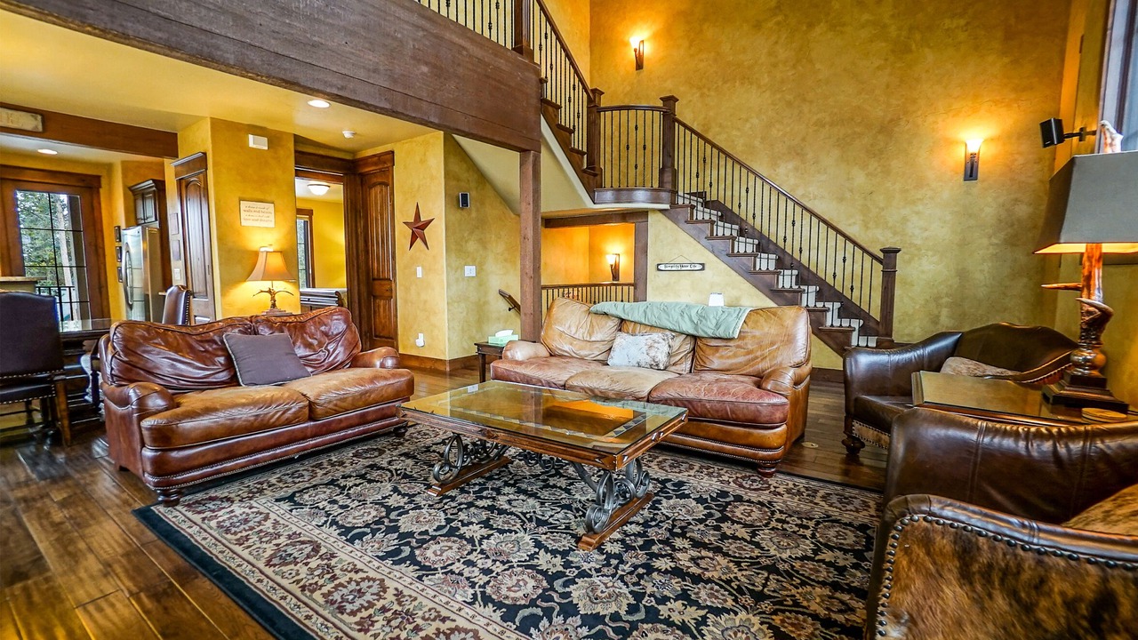 Photo of Livingroom in Fraser