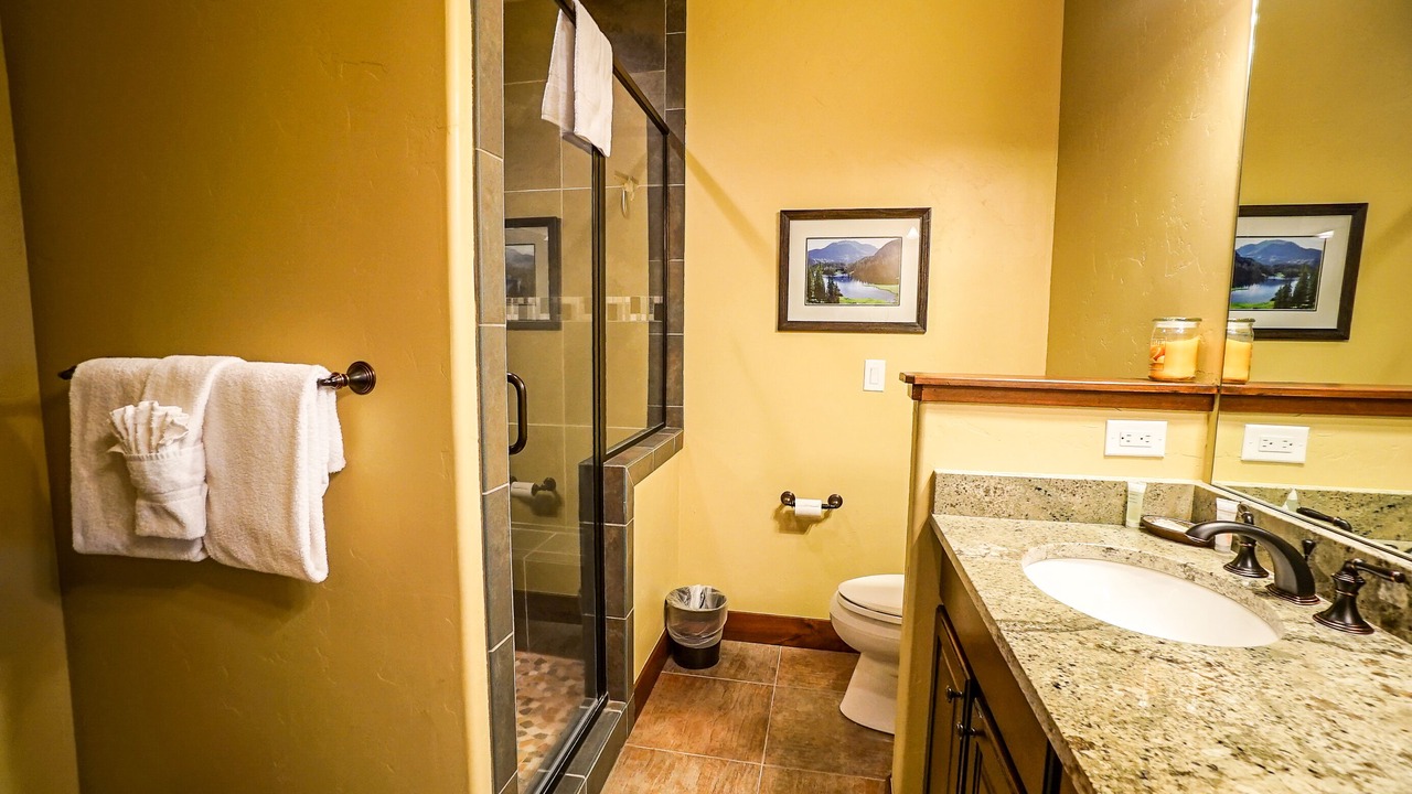 Photo of Bathroom in Fraser