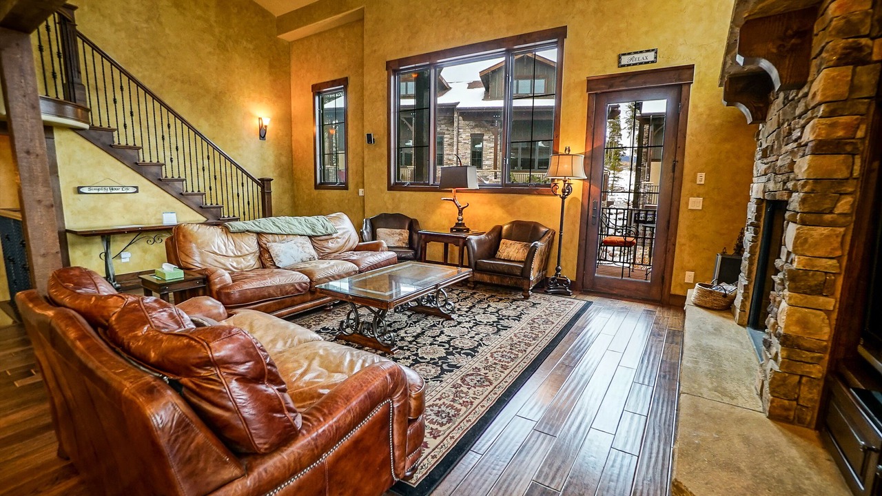 Photo of Livingroom in Fraser