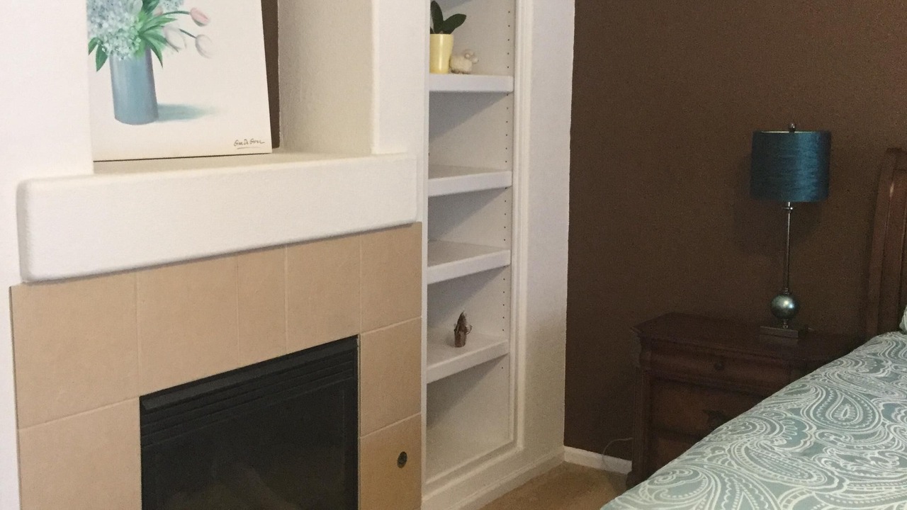 Photo of Livingroom in North Central Westminster
