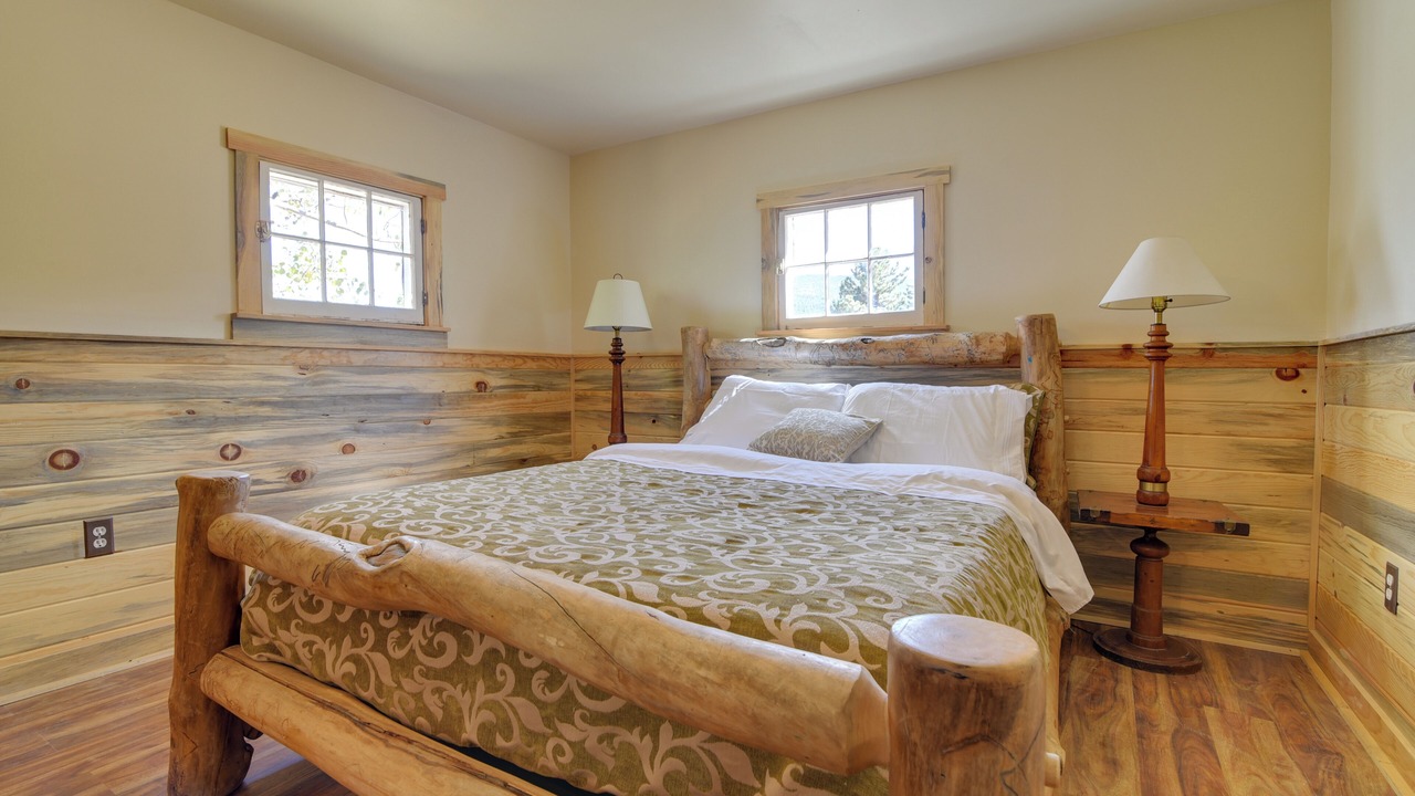 Photo of Bedroom in Allenspark