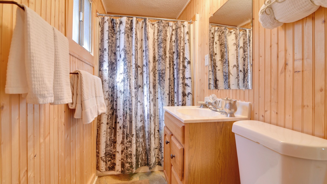 Photo of Bathroom in Allenspark