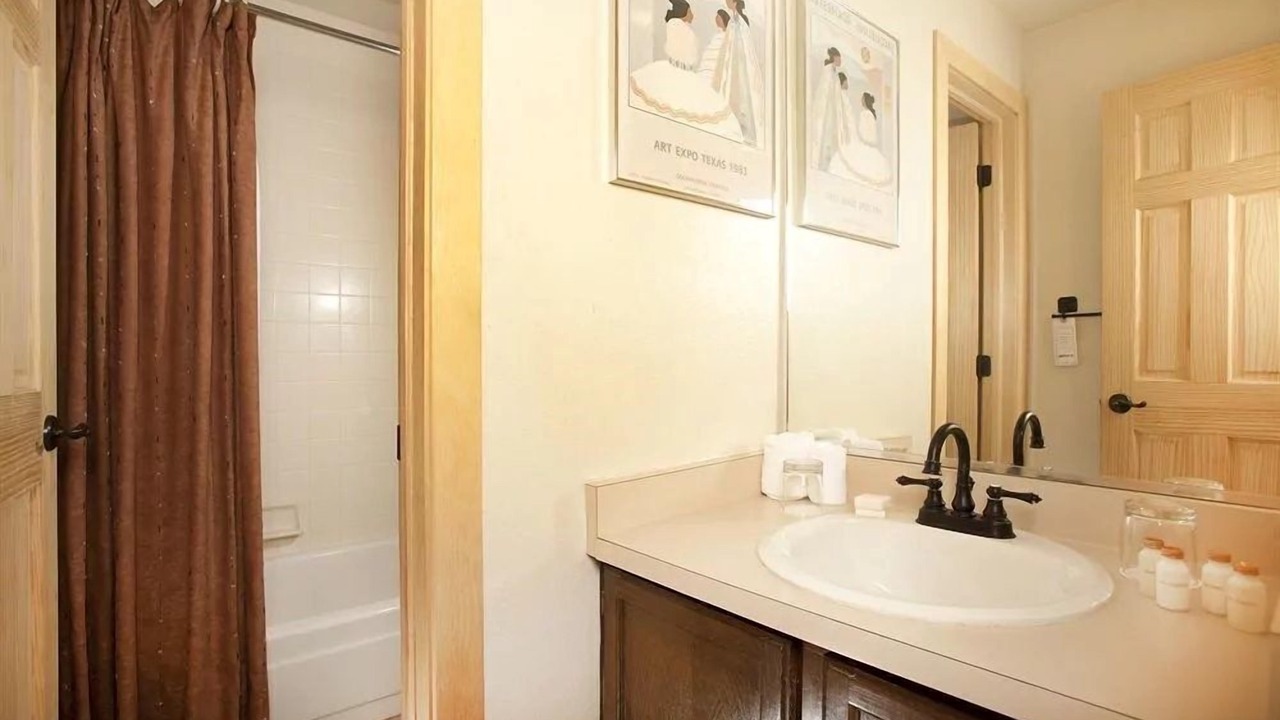 Photo of Bathroom in Keystone