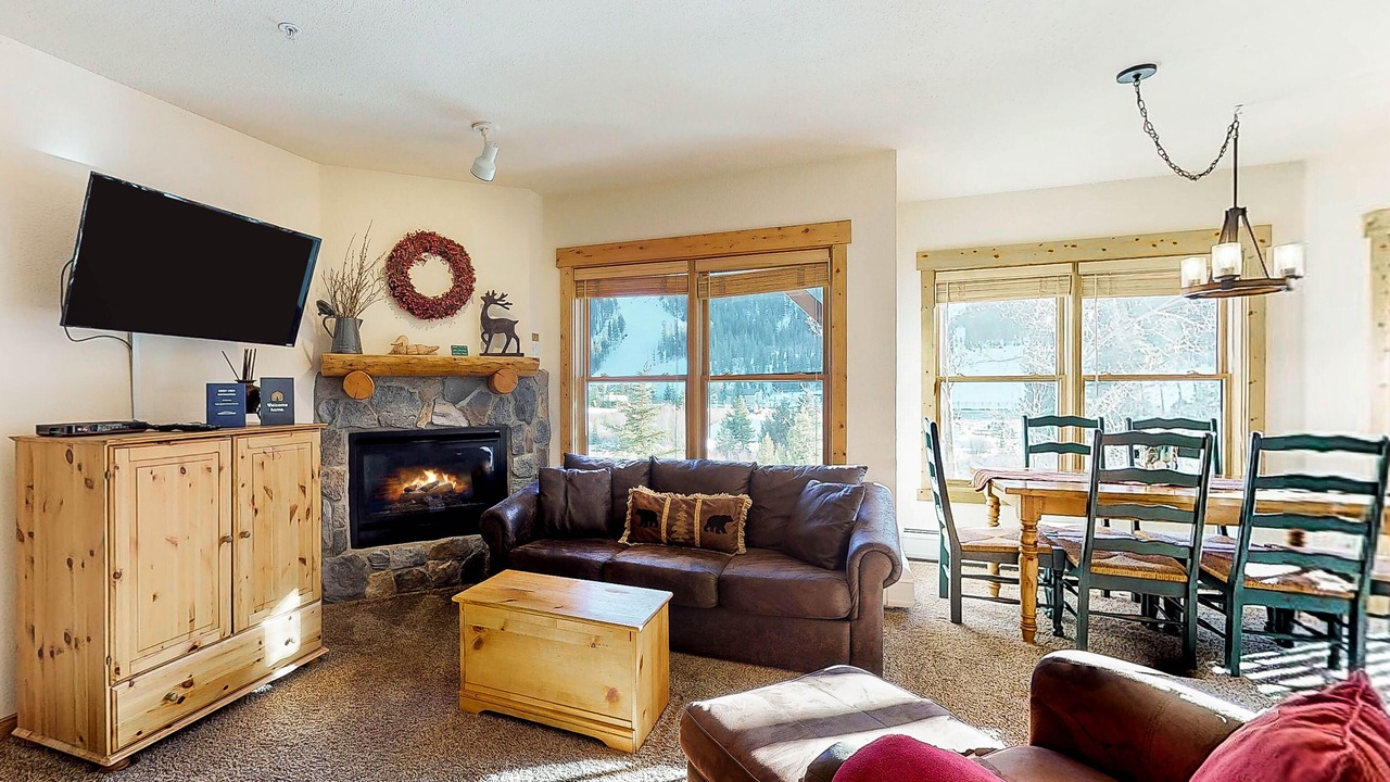 Photo of Livingroom in Mountain House