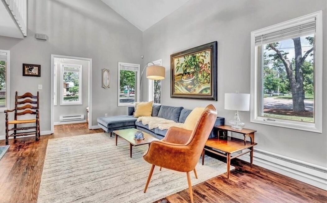 Photo of Livingroom in Central Colorado Springs