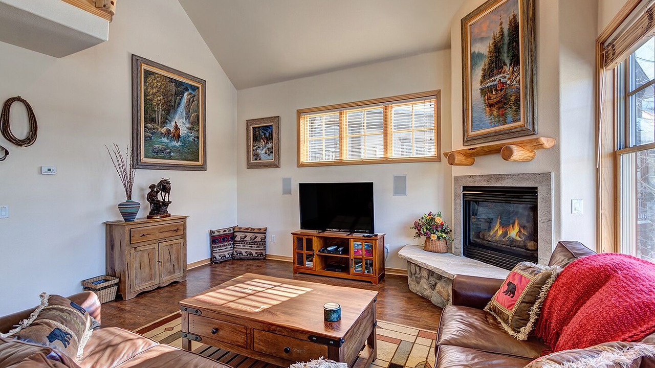 Photo of Livingroom in Warrior's Mark