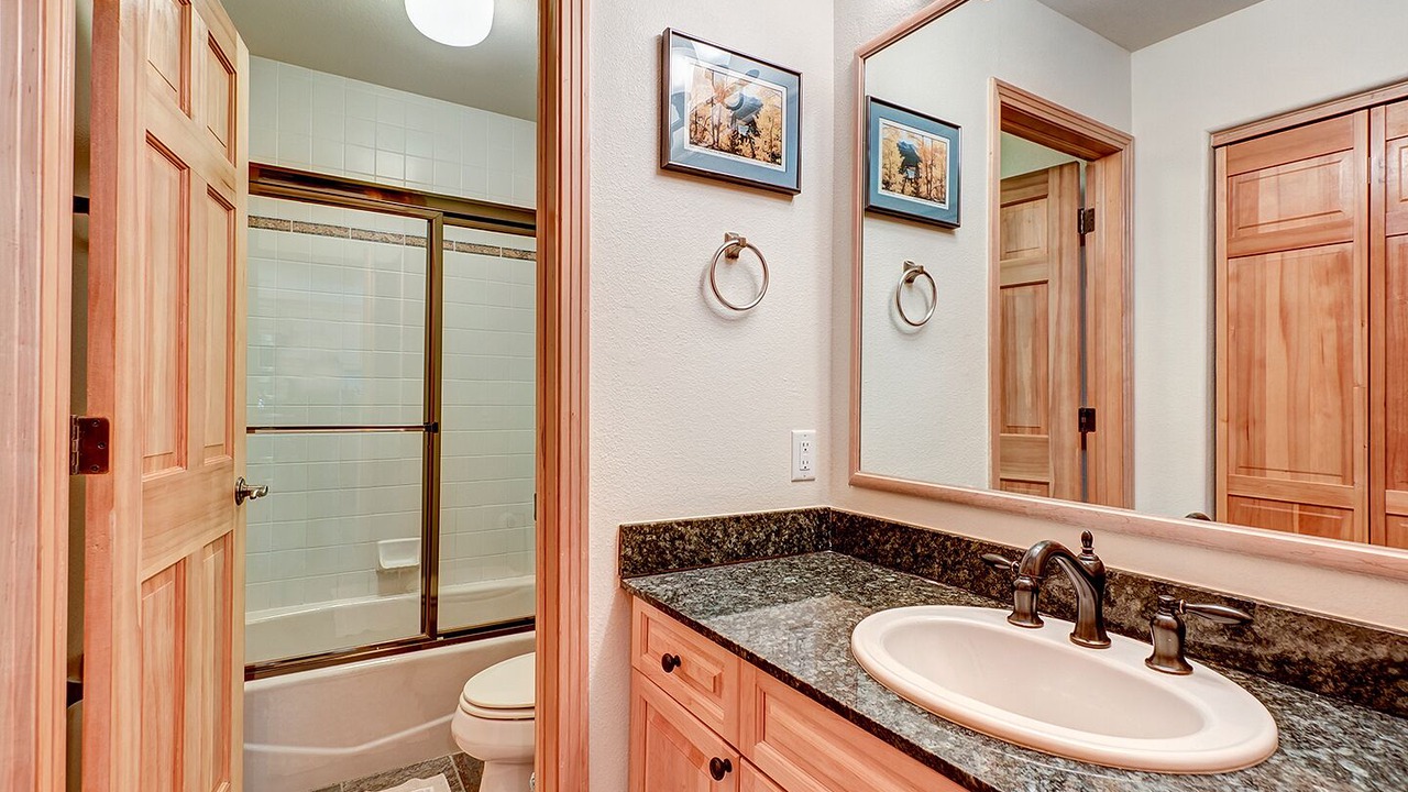 Photo of Bathroom in Warrior's Mark