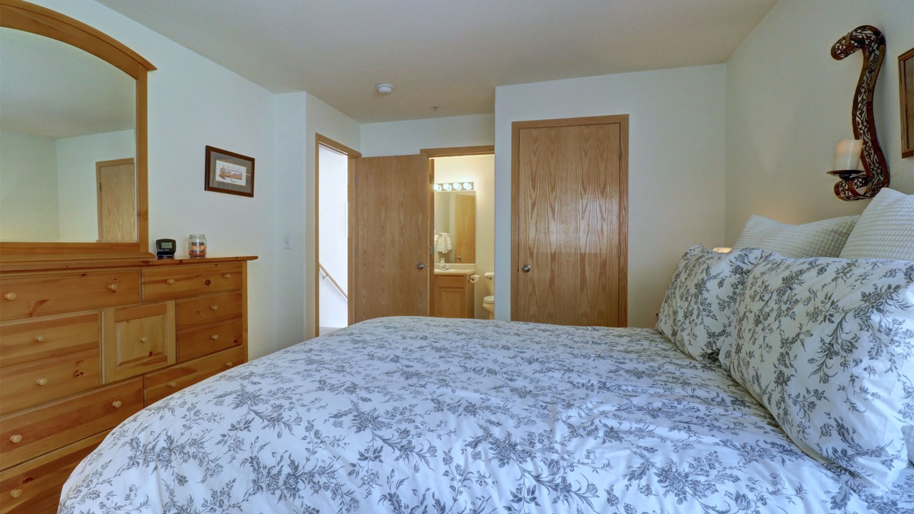 Photo of Bathroom in Wildernest