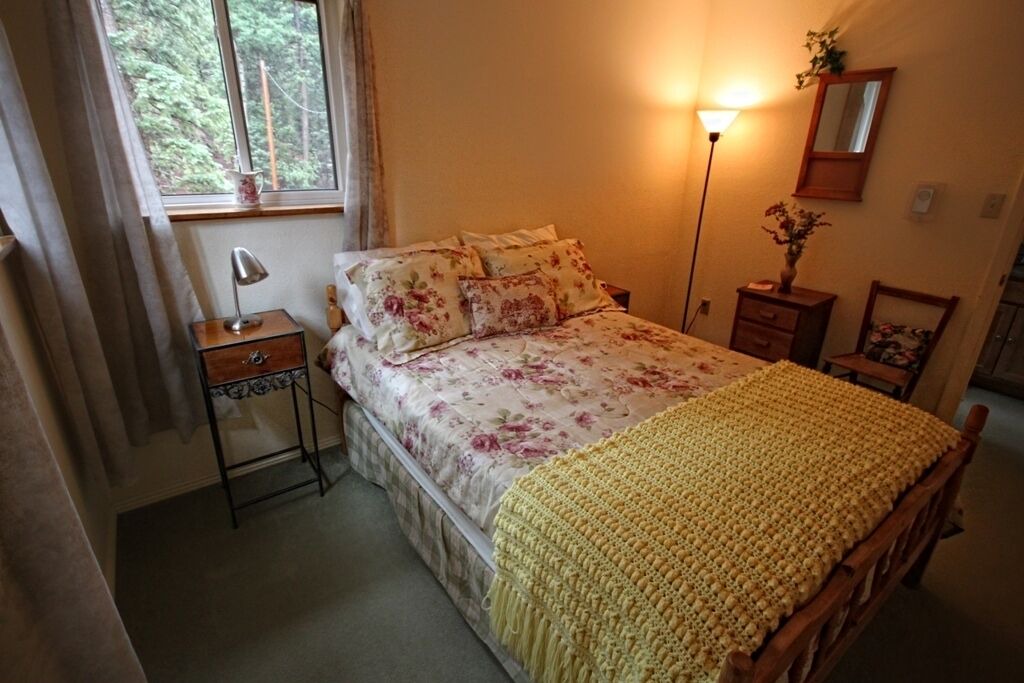 Photo of Bedroom in Woodland Park