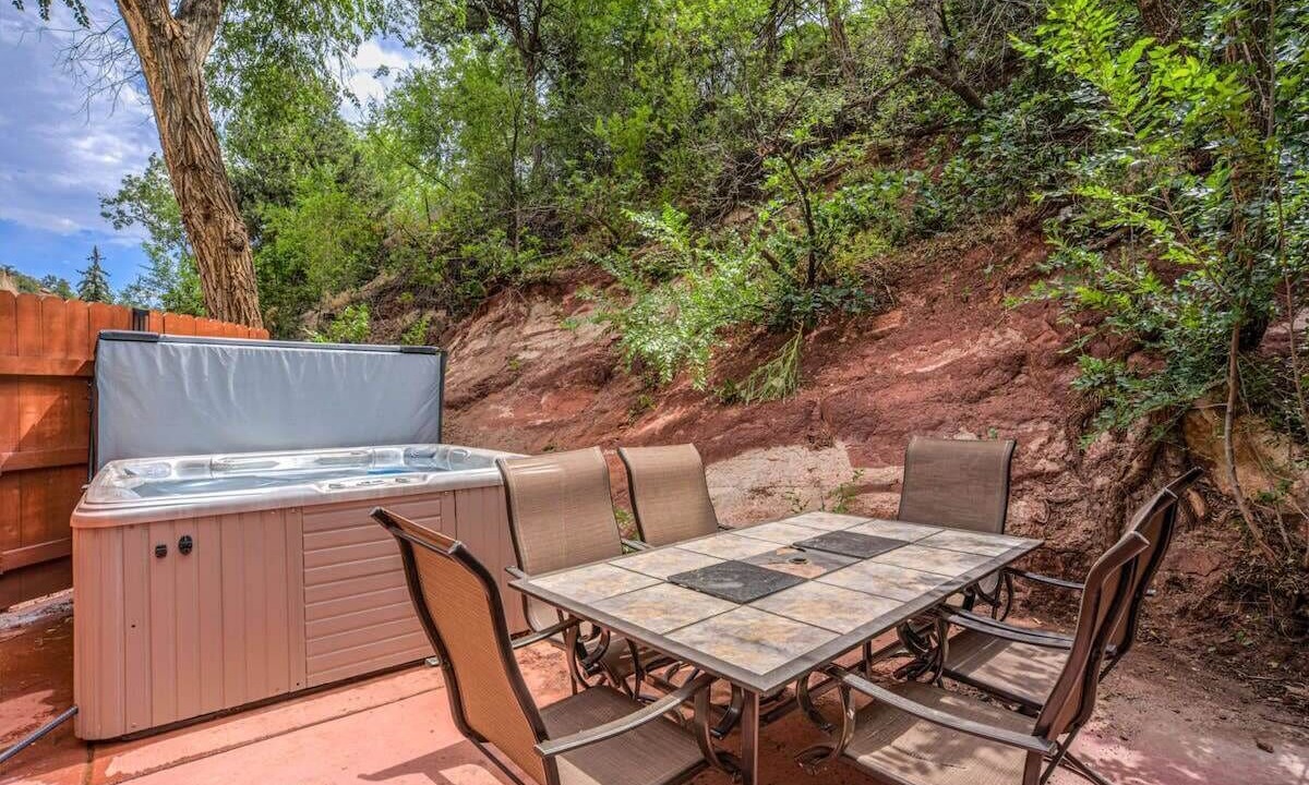 Photo of Outdoor in Manitou Springs