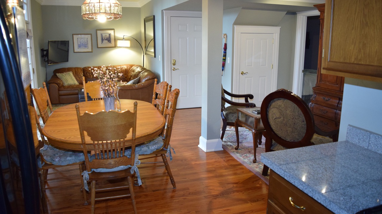 Photo of Bedroom in Manitou Springs Historic District