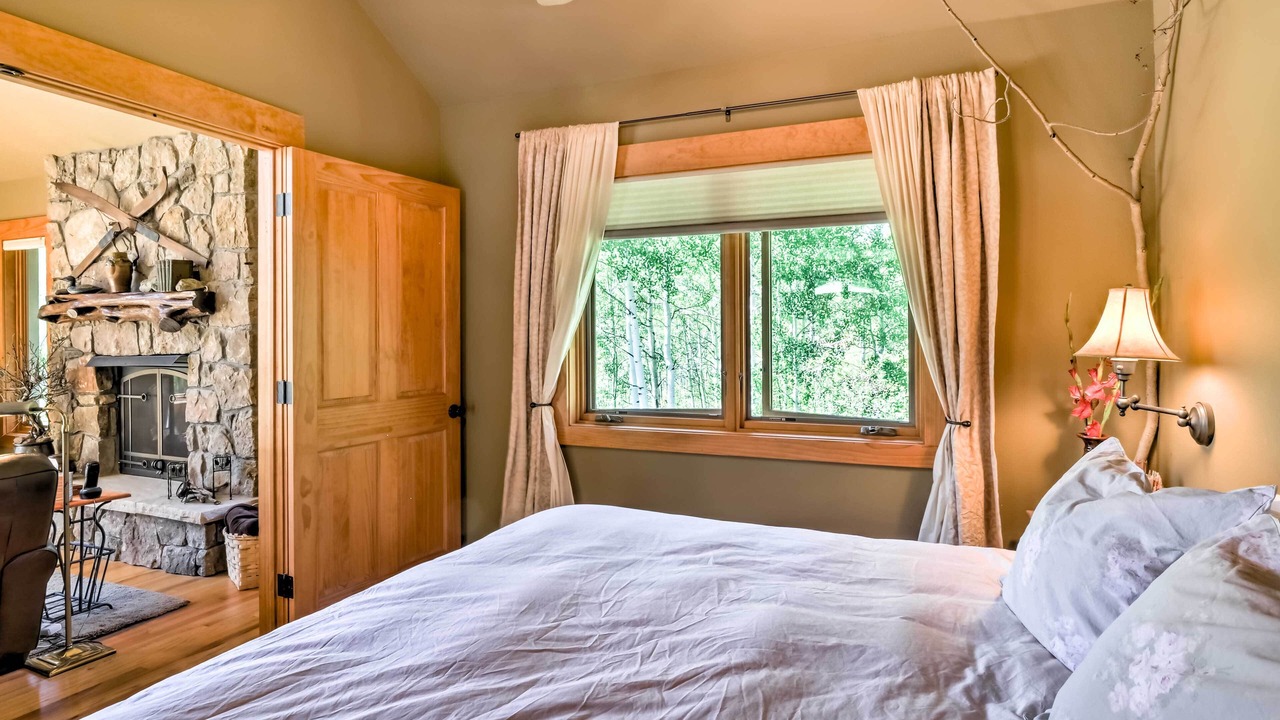 Photo of Bedroom in Carbondale