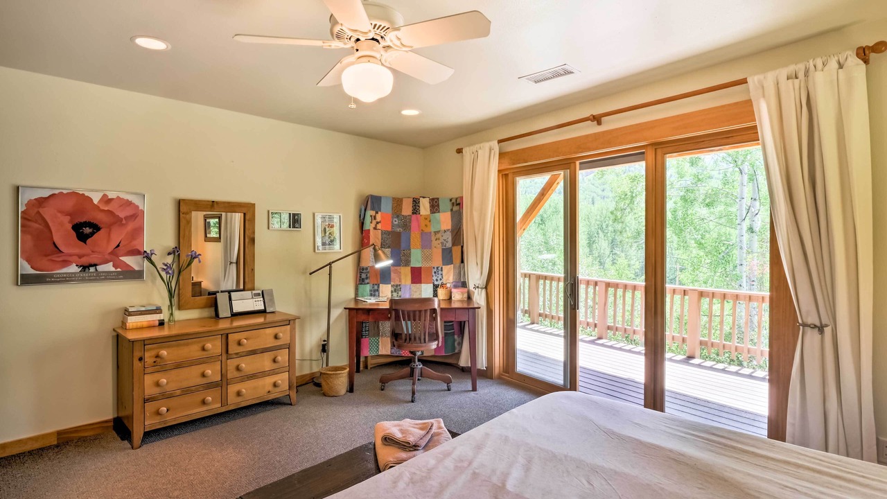 Photo of Bedroom in Carbondale