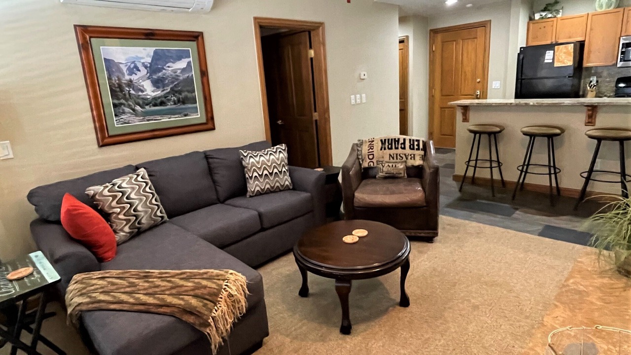 Photo of Livingroom in Avon