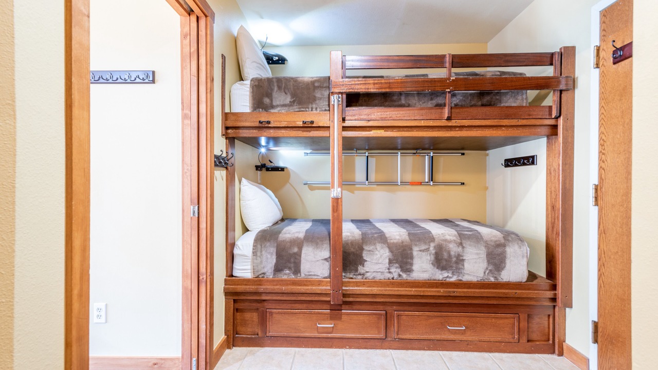 Photo of Bedroom in Copper Mountain Village