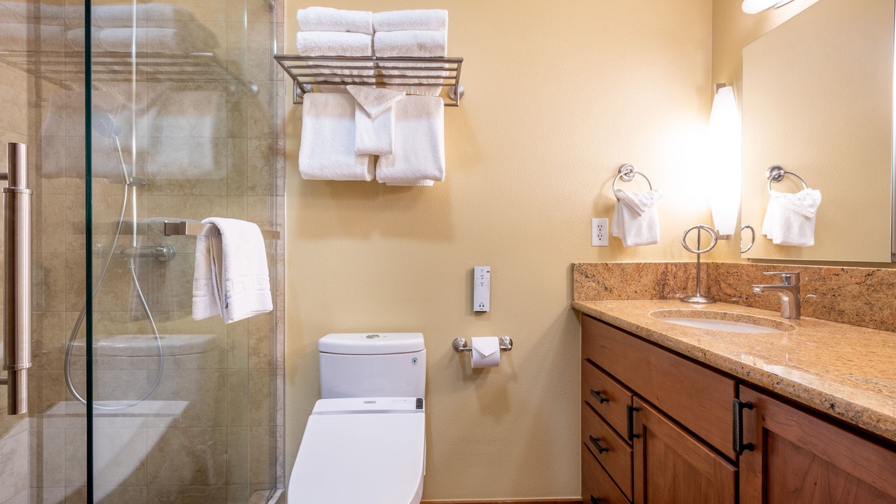 Photo of Bathroom in Copper Mountain Village
