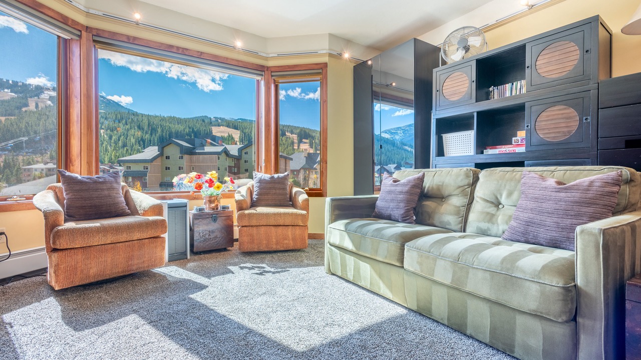 Photo of Livingroom in Copper Mountain Village