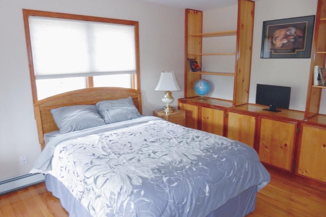 Photo of Bedroom in Pine