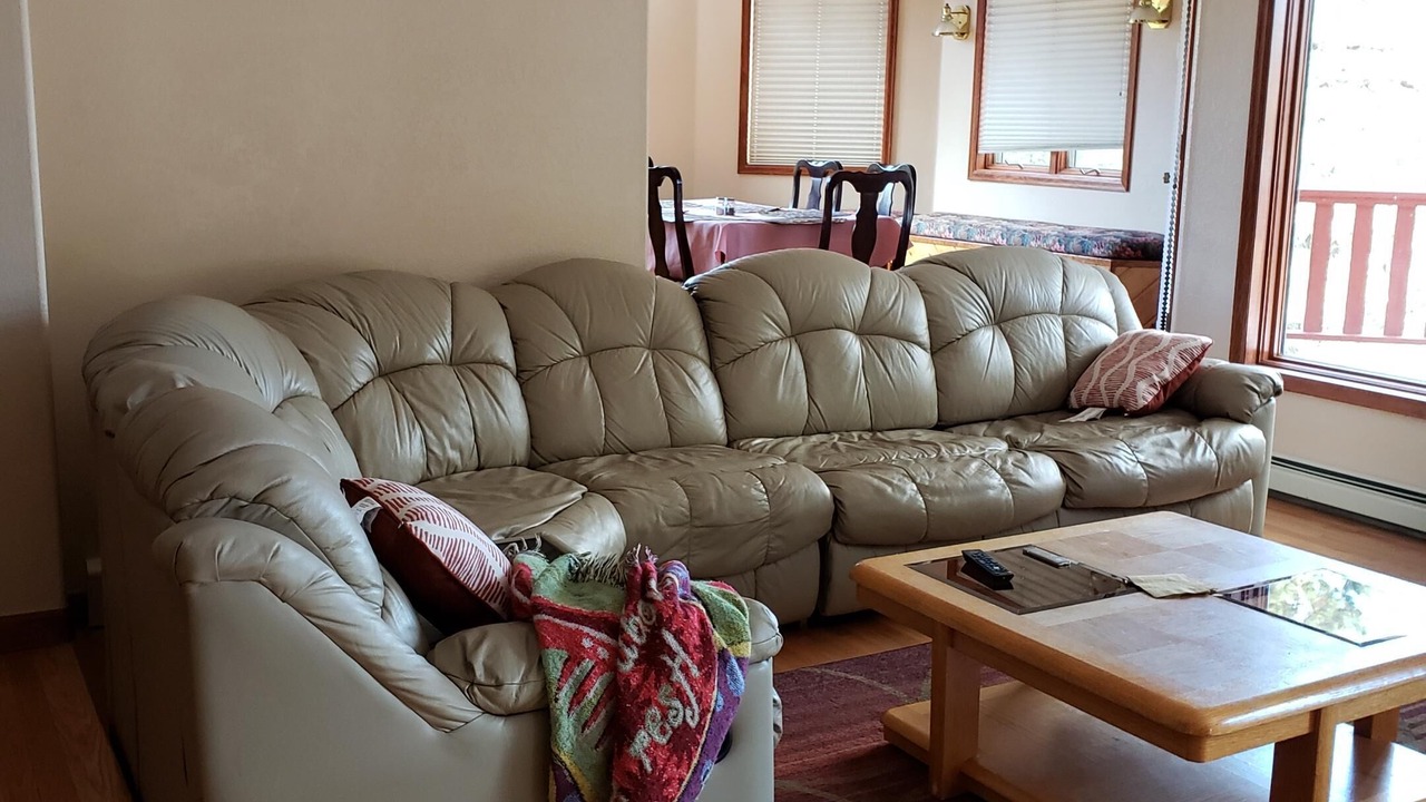 Photo of Livingroom in Pine
