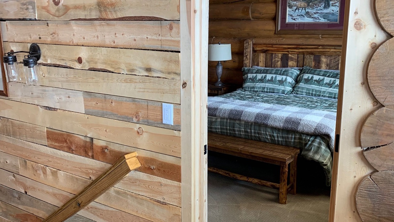 Photo of Bedroom in Grand Lake