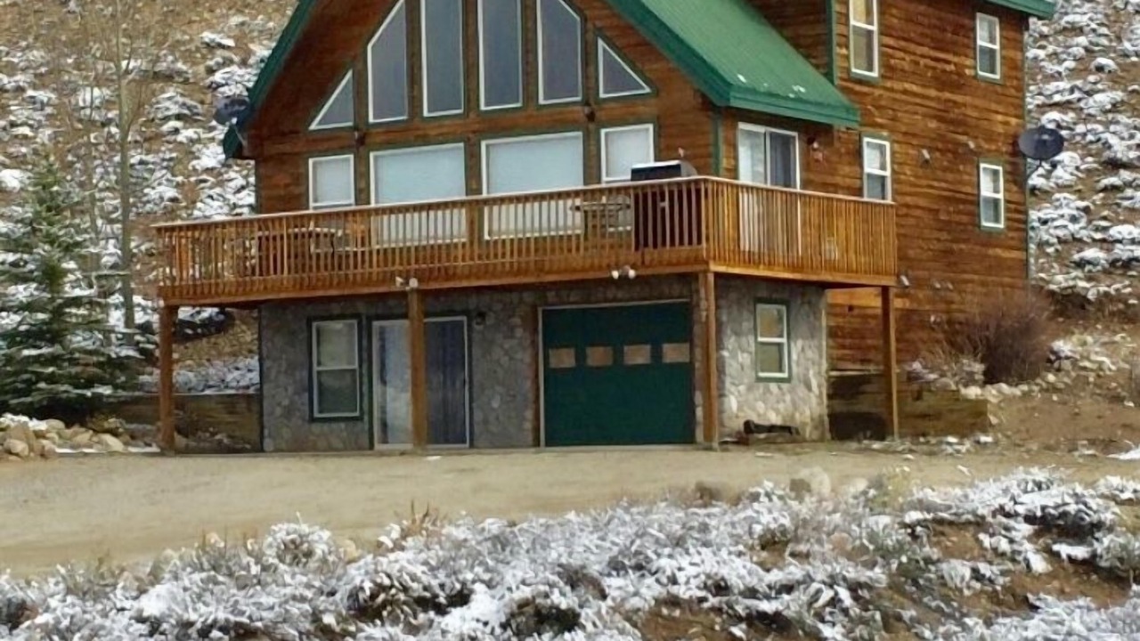 Photo of Others in Twin Lakes