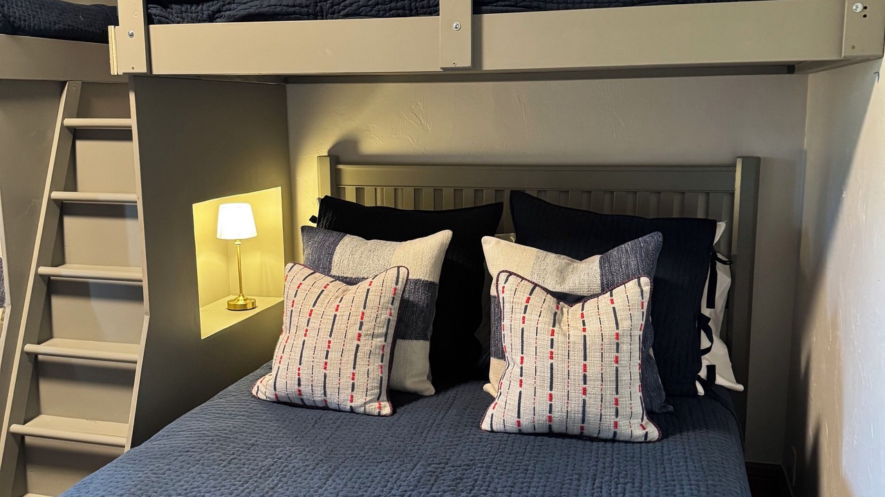 Photo of Bedroom in Crested Butte
