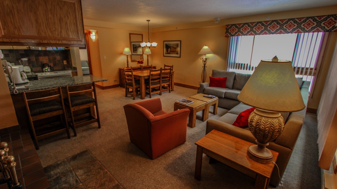 Photo of Livingroom in Highland Meadows