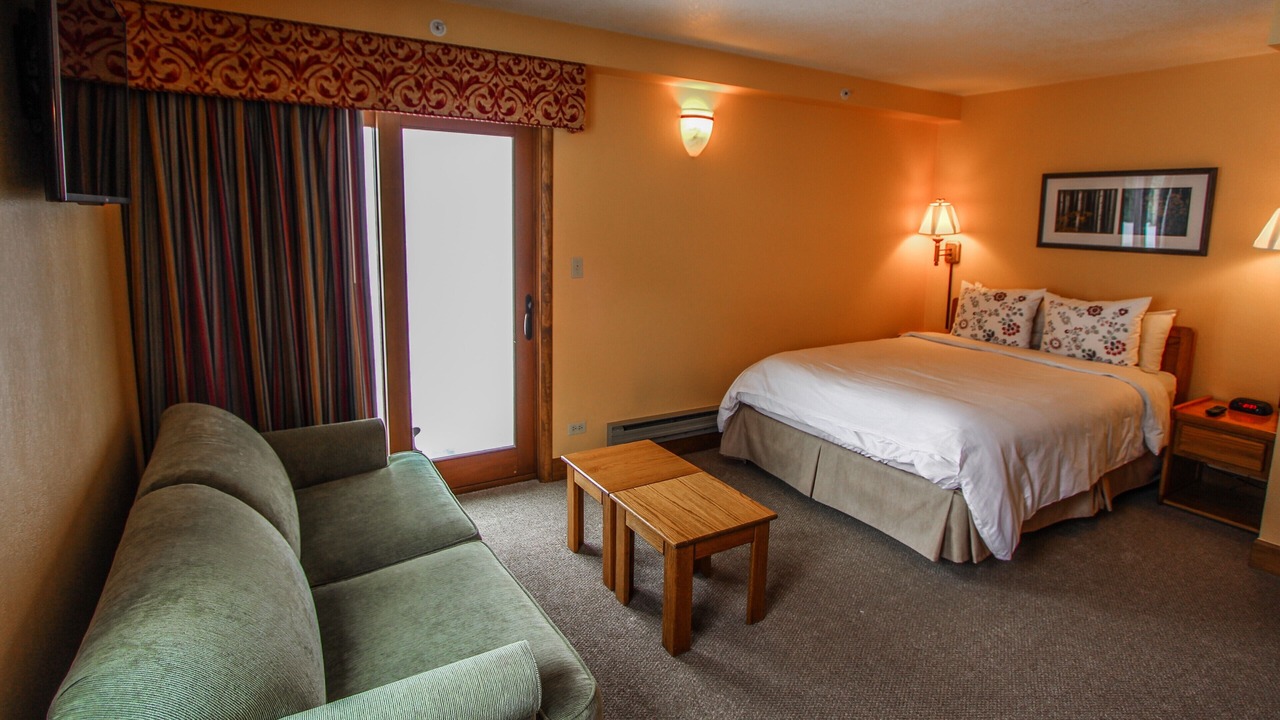 Photo of Bedroom in Highland Meadows