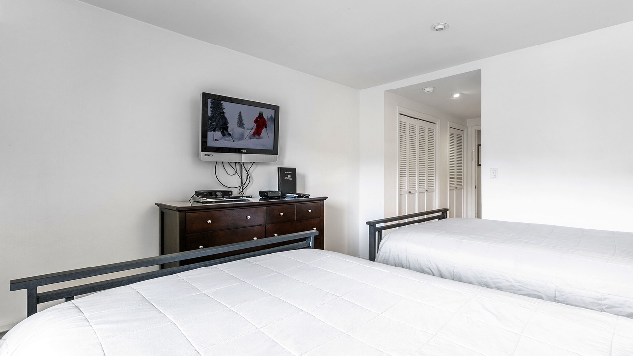 Photo of Bedroom in Avon